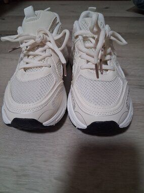 Athletic Sport Shoes